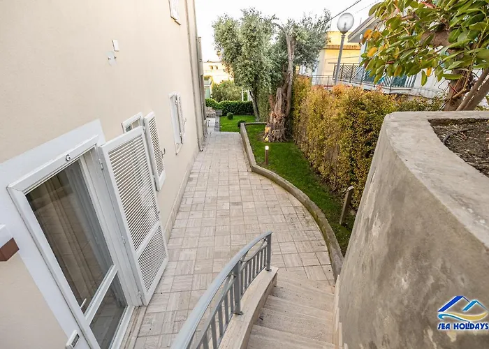 Appart hôtel Fiorita 3*