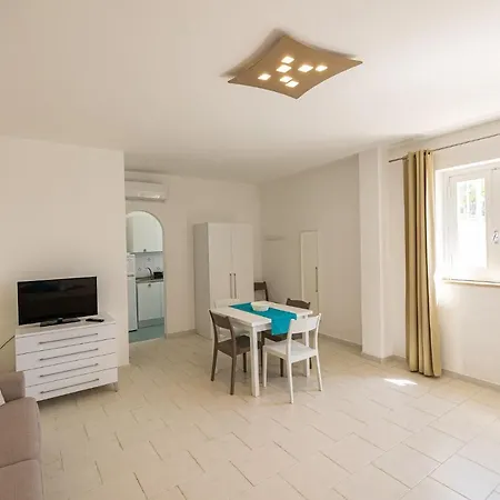 Fiorita Роччелла-Ионика