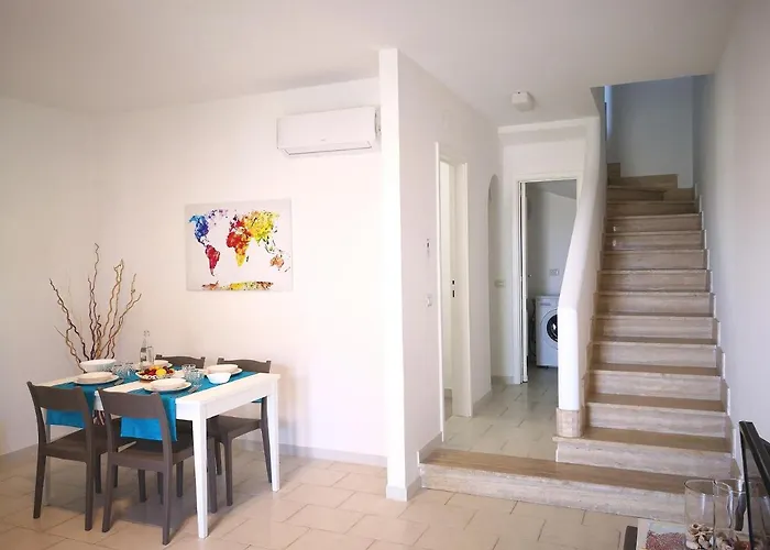 アパートホテル Fiorita ロッチェッラ・イオーニカ